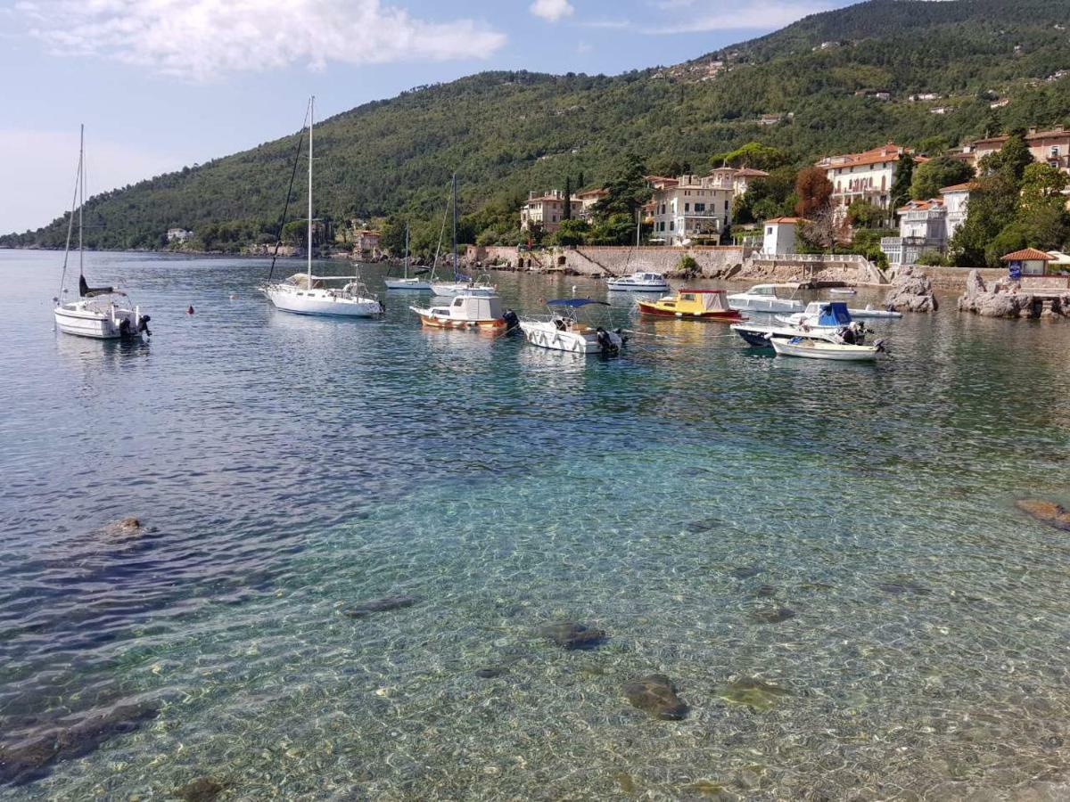 Flora Διαμέρισμα Lovran Εξωτερικό φωτογραφία